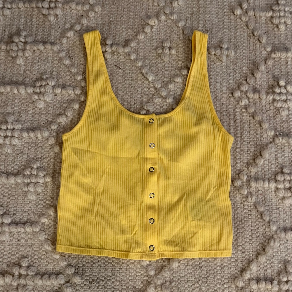 Basic H&M tank!!